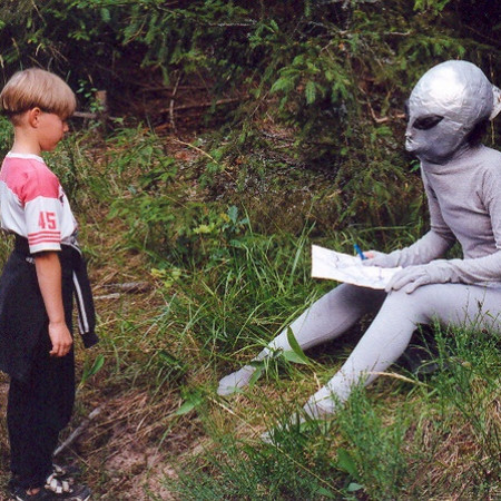 [11-rozhovorsalienem.jpeg]