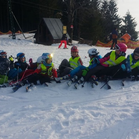 [52854610-256810921920254-4350179697590534144-n.jpeg]