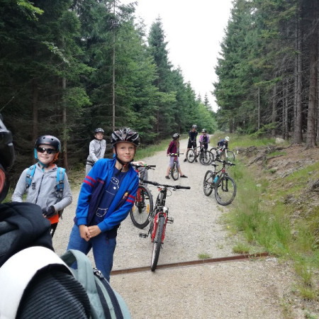 [20132781-2011911735493090-356030076-o.jpeg]