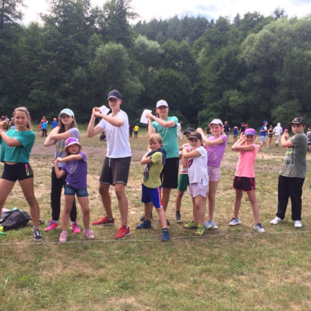 [5.-den-4.7-4-.jpeg]