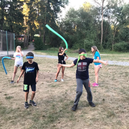 [7.-den-5.7-14-.jpeg]