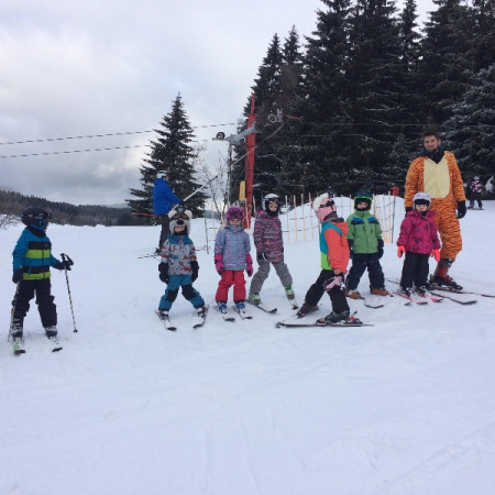 [51187685-2387592641464355-217656182213443584-n.jpeg]