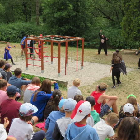 [11.-den-9.7-2-.jpeg]