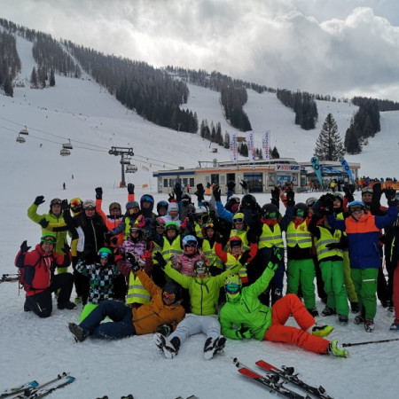 [37f4606d-8742-405e-b155-2bc41878d063.jpeg]